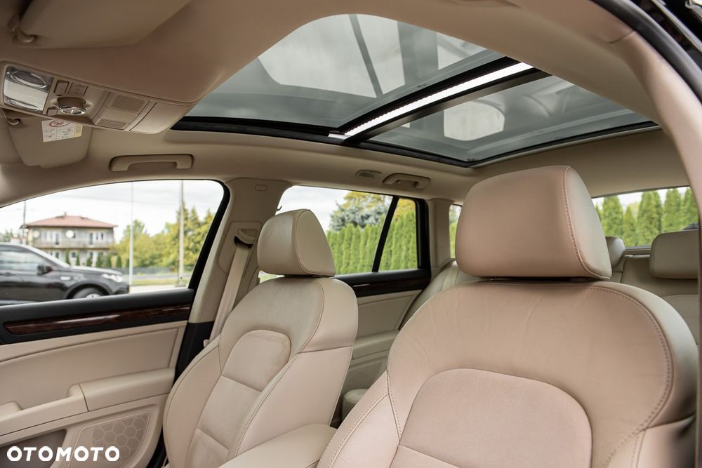 Skoda Superb 2.0 TSI DSG Exclusive - 19