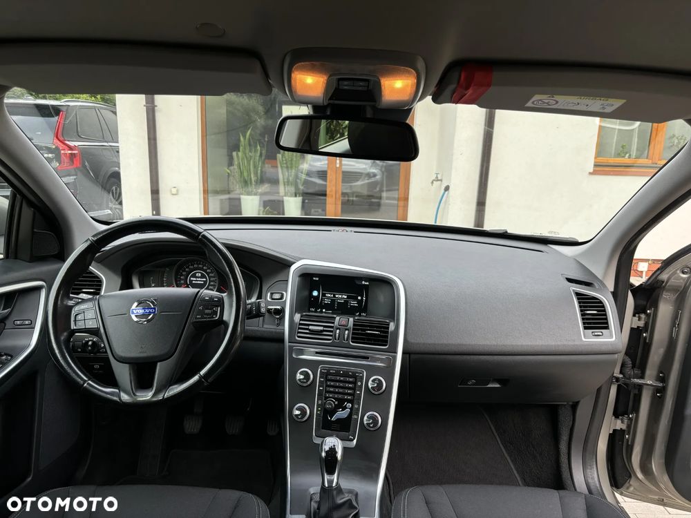 Volvo XC 60 D4 Drive-E Kinetic - 11