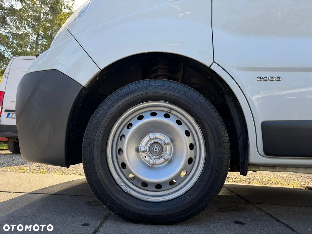 Opel VIVARO LONG KLIMATRYZACJA - 12