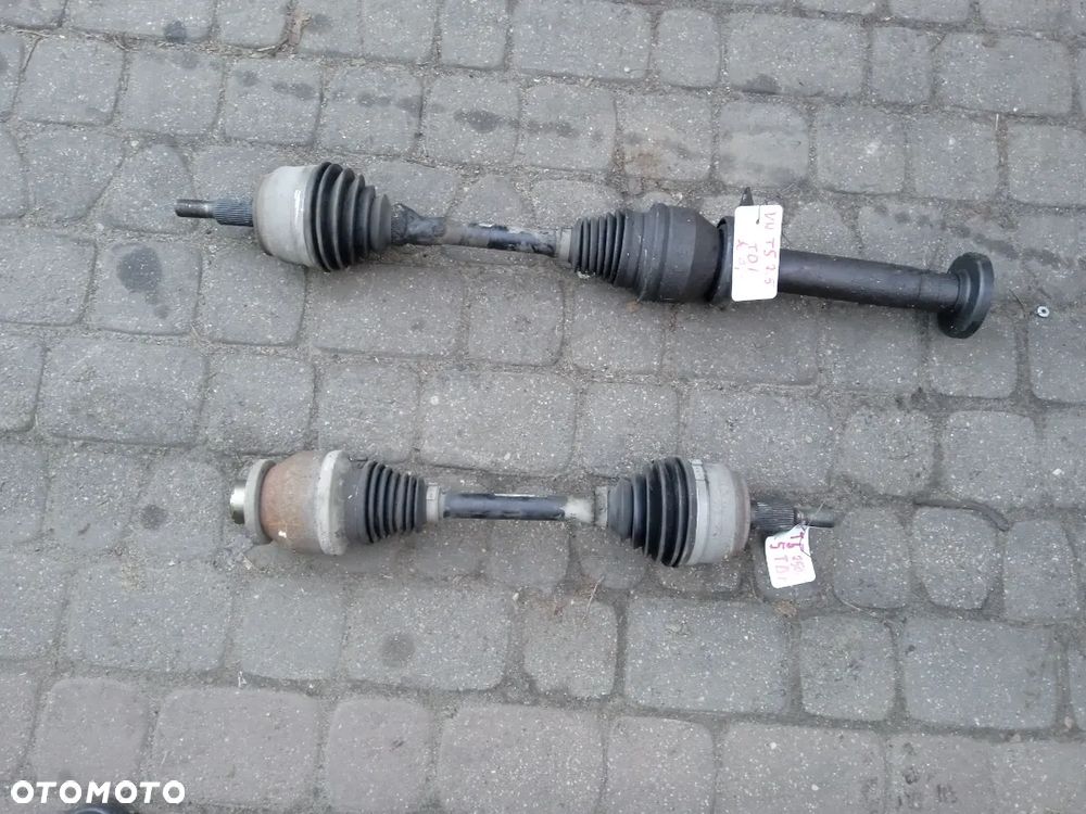 PÓŁOŚ PRAWA LUB LEWA VW TRANSPORTER T5 2.5 TDI - 1
