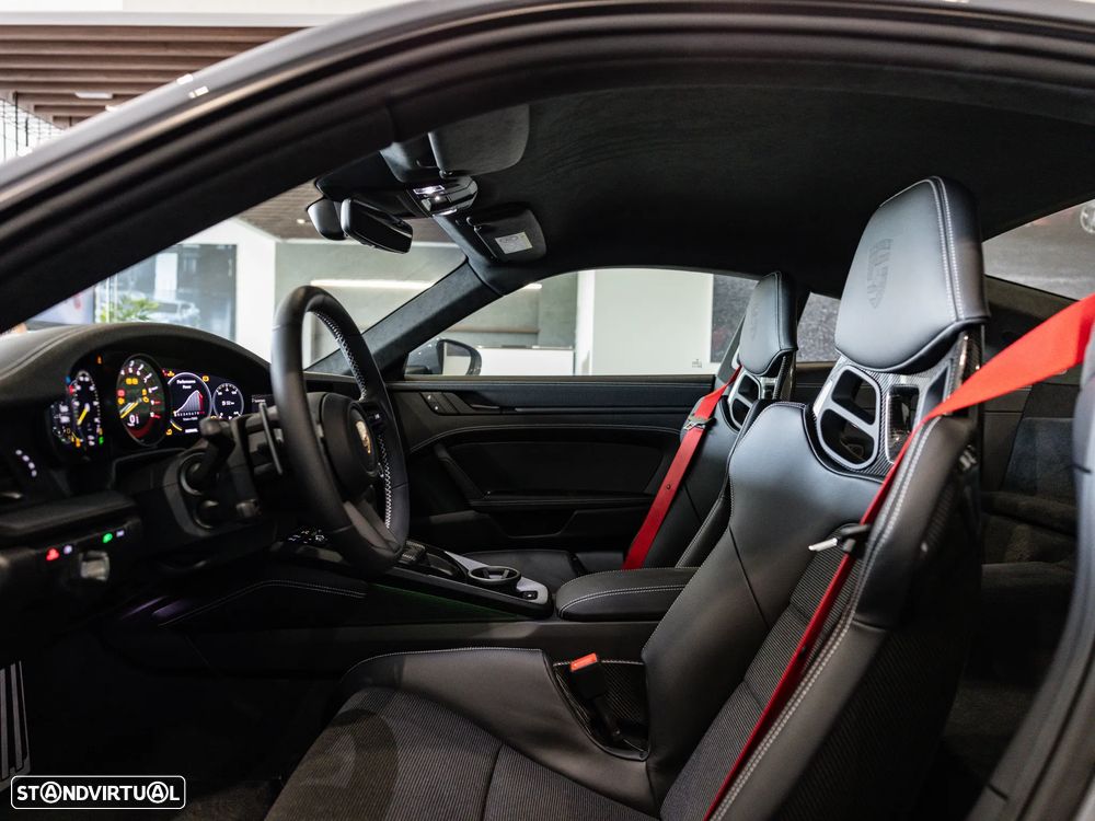 Porsche 911 (992) GT3 Touring Package PDK - 42