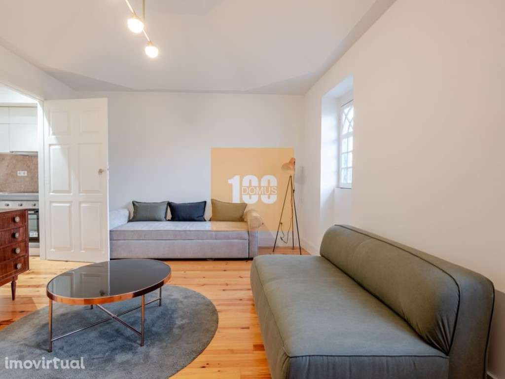Apartamento T2 na Rua de Cedofeita - Grande imagem: 2/20