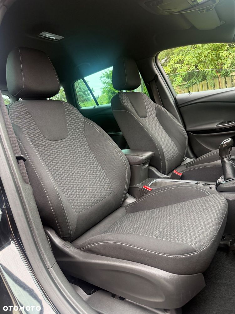 Opel Astra 1.4 Turbo Dynamic - 26