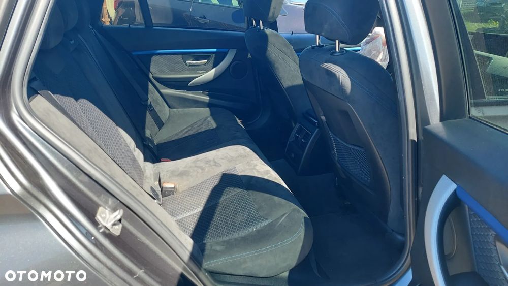 BMW Seria 3 330d xDrive Edition M Sport Shadow - 5