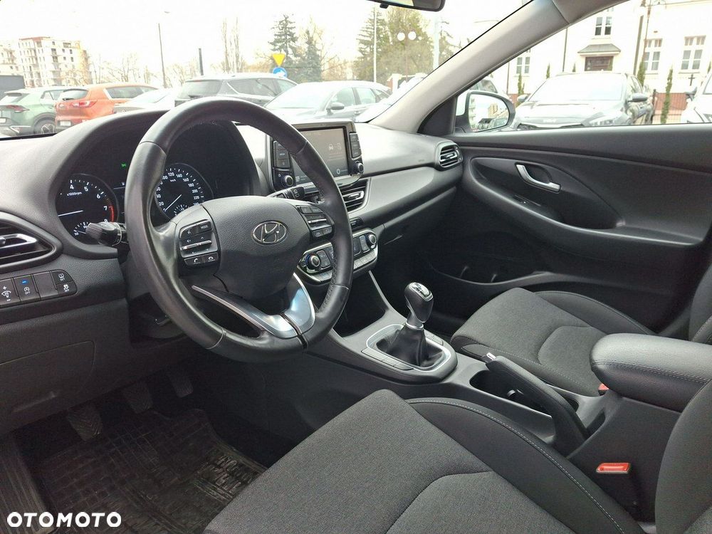 Hyundai i30 1.5 DPI Comfort - 9