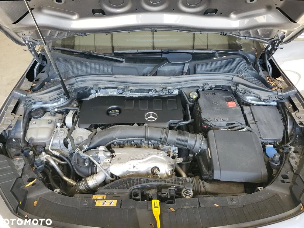 Mercedes-Benz GLA 250 4-Matic - 12