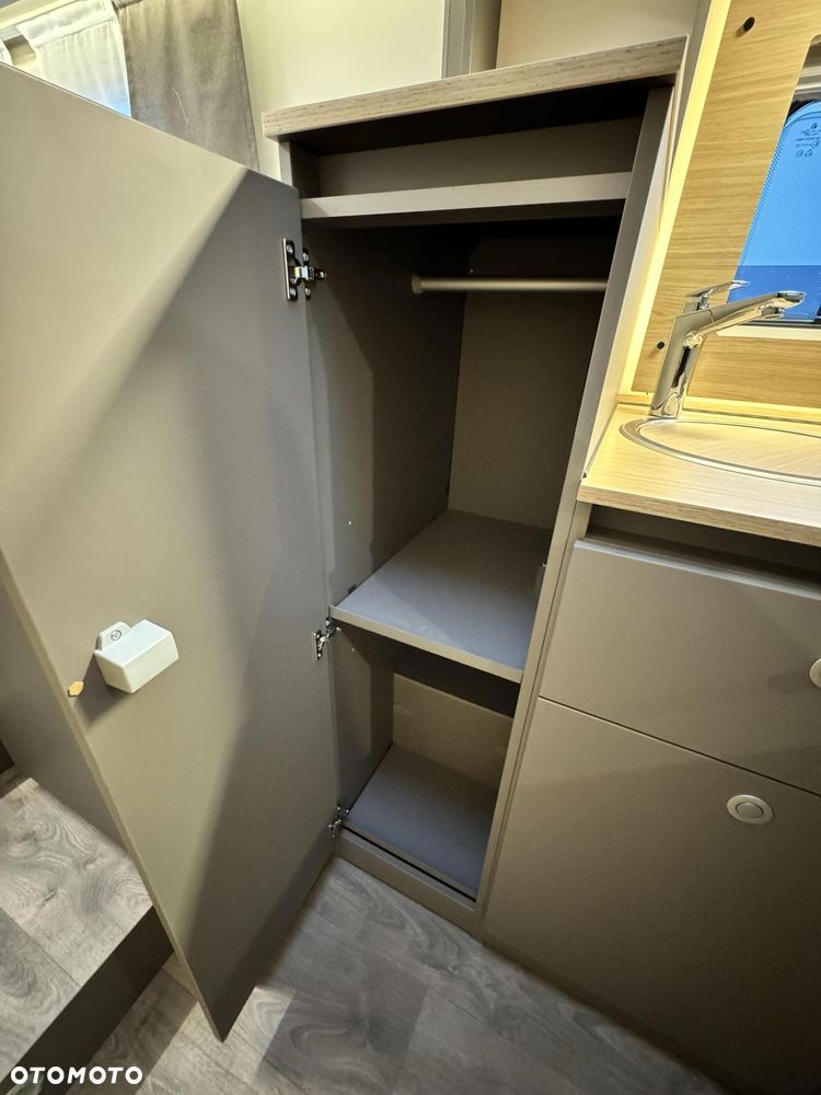 LMC Tourer Lift H664G - 4 osobowy, Używany, FV23%, Doposażony - 24