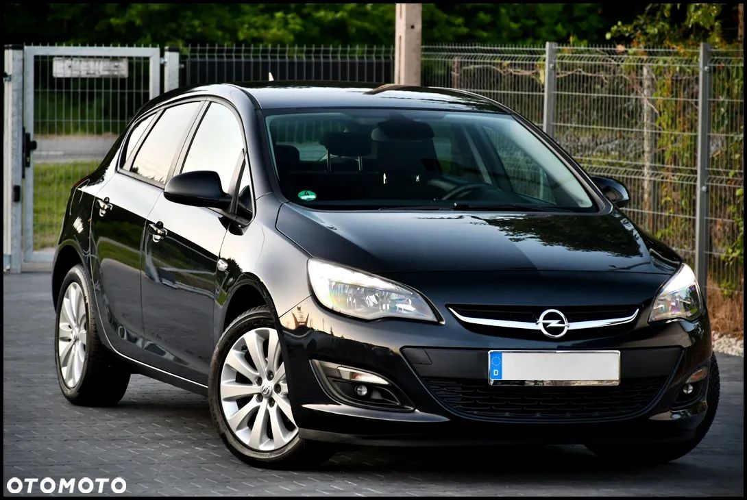 Opel Astra IV 1.4 T Enjoy EU6 - 1