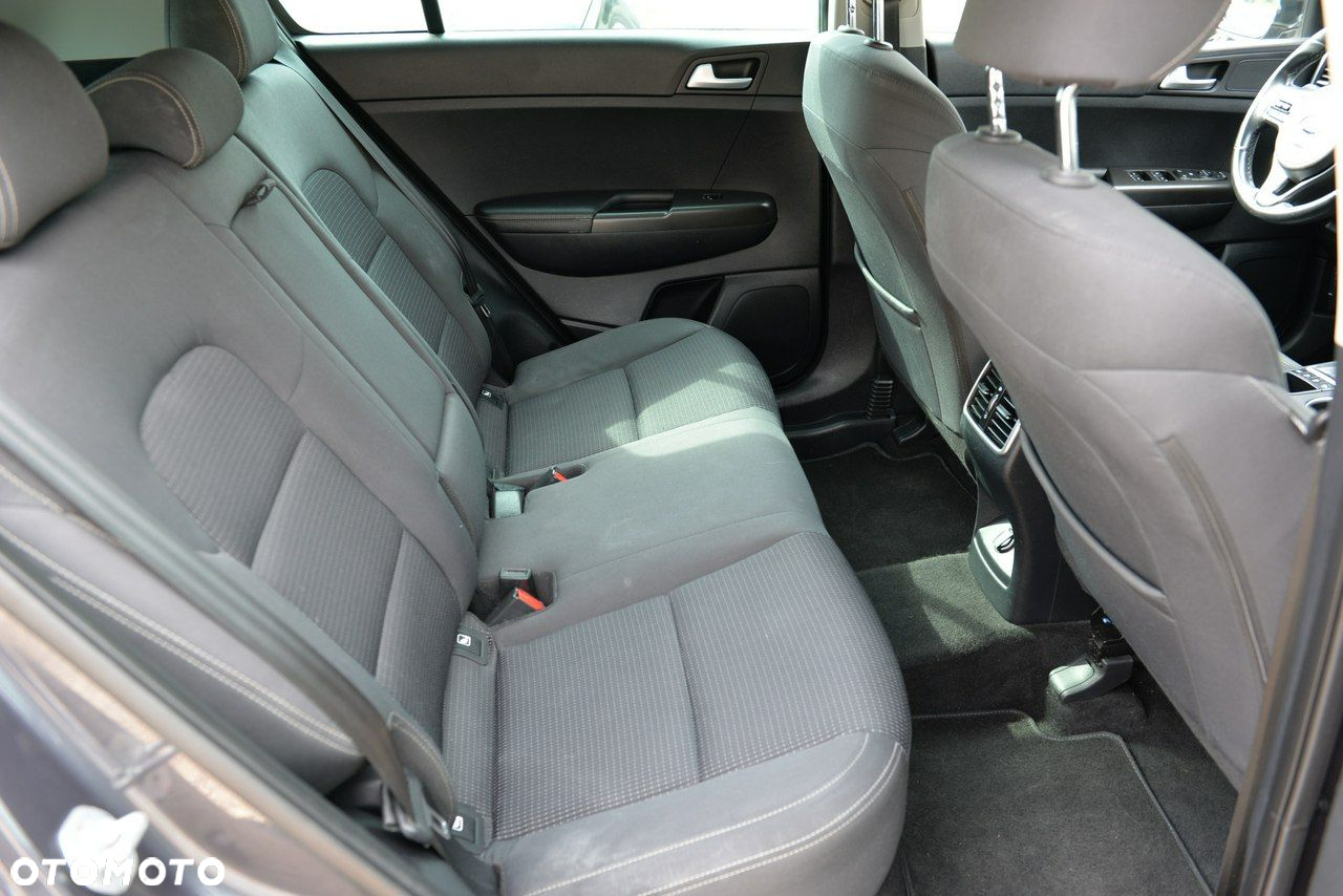 Kia Sportage 1.7 CRDI 2WD ISG Spirit - 11