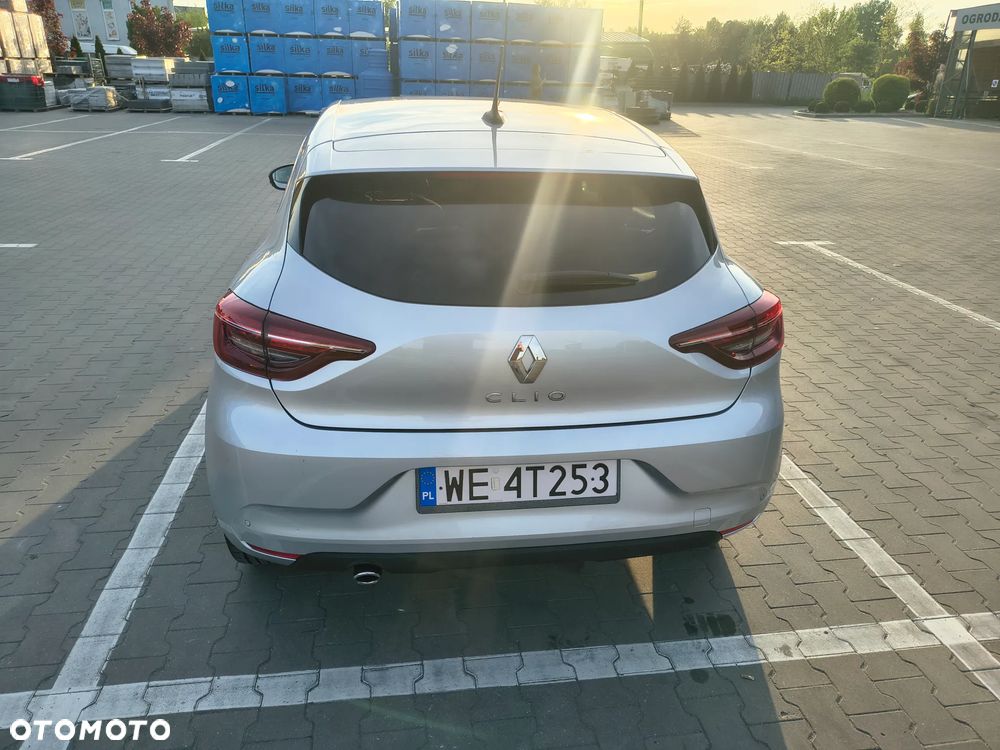 Renault Clio 1.0 TCe Techno - 8