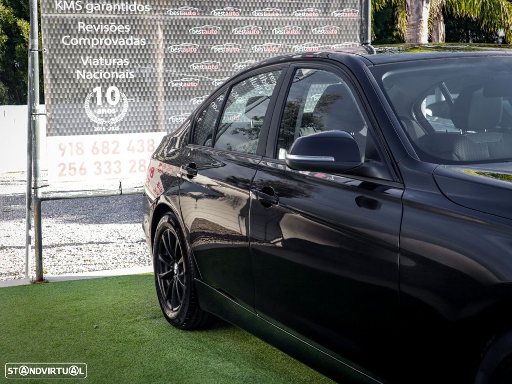 BMW 320 d EfficientDynamics Auto Line Sport - 6