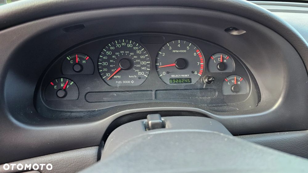 Ford Mustang 4.6 V8 GT - 20