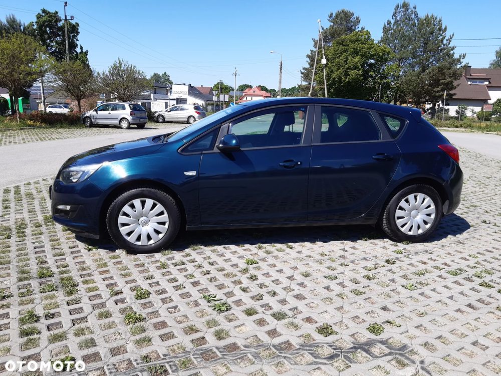 Opel Astra 1.6 Color Edition - 6