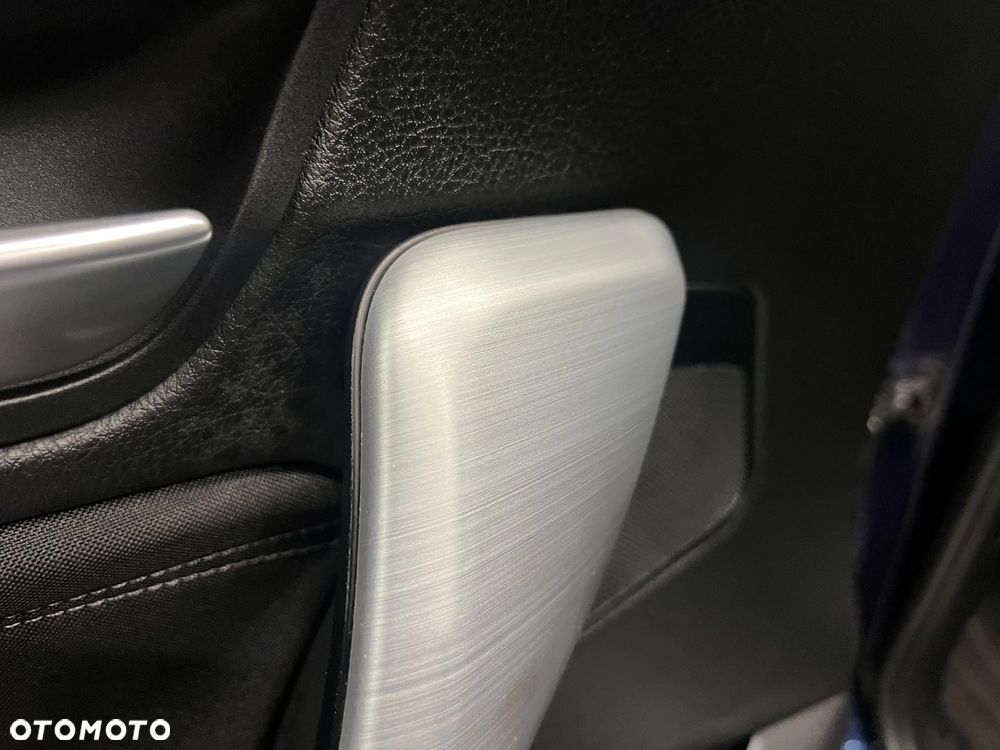 BMW Seria 1 116d Sport Line - 24