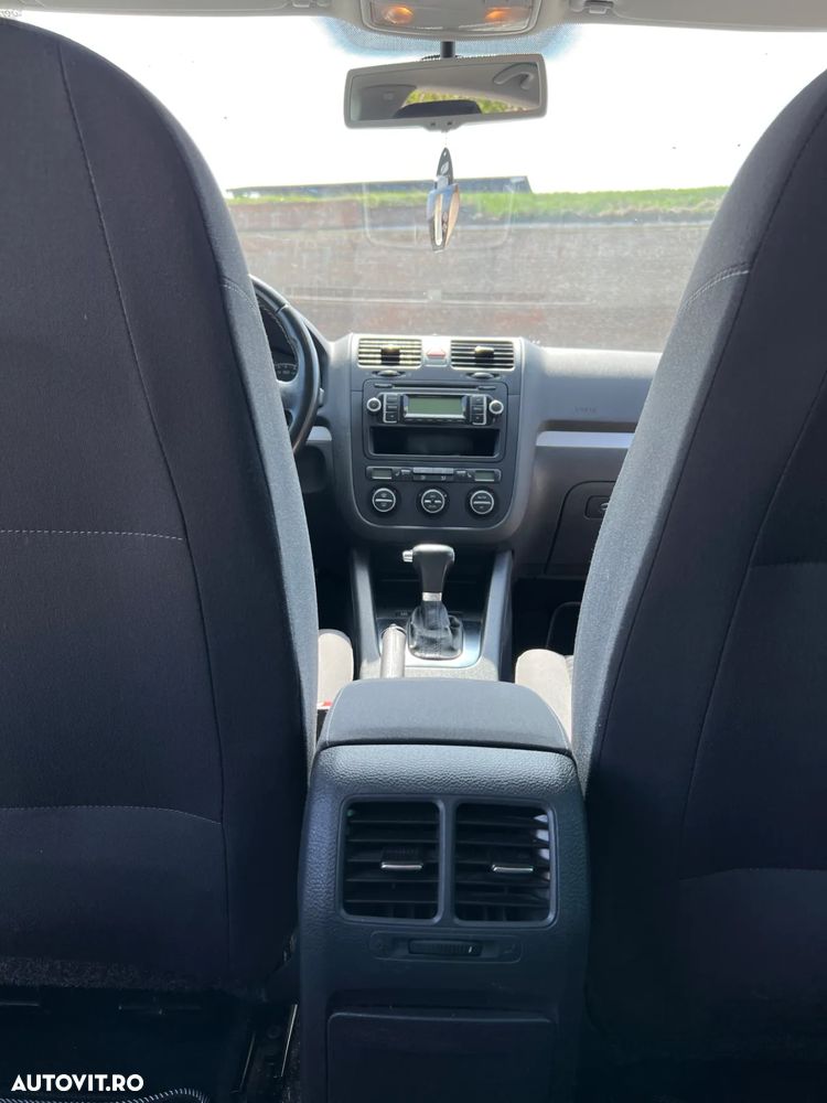 Volkswagen Golf 1.4 TSI DSG United - 7