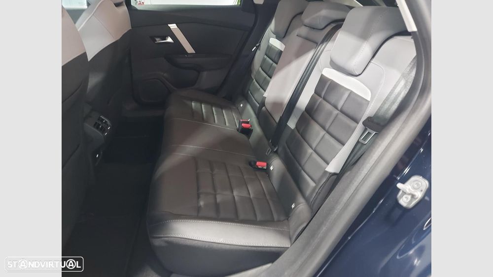 Citroën C4 1.2 PureTech Max EAT8 - 13