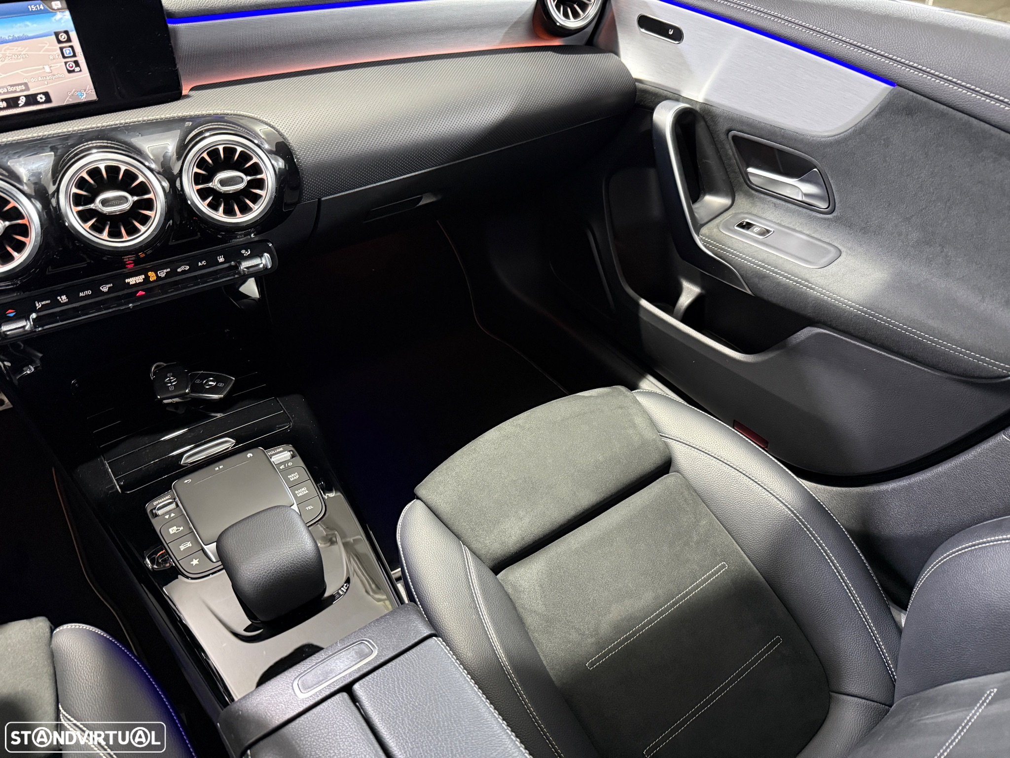Mercedes-Benz A 250 e AMG Line - 21