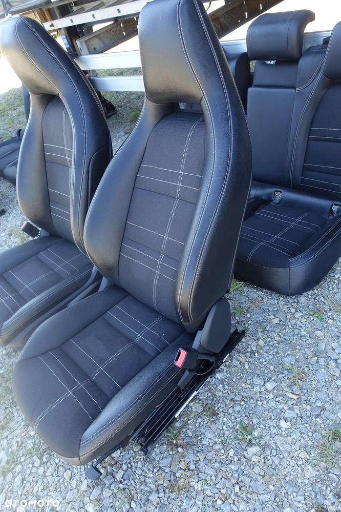 FOTEL FOTELE KANAPA MERCEDES W176 17r. A KLASA - 3