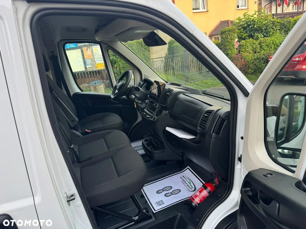Toyota Proace MAX - 13