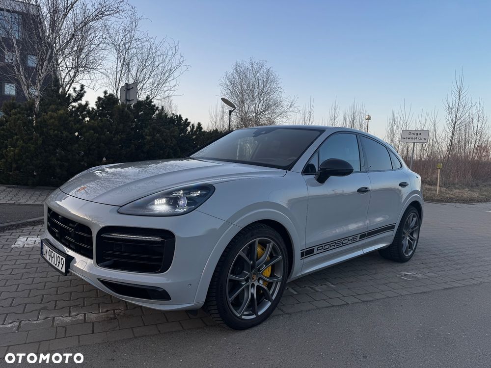 Porsche Cayenne - 8
