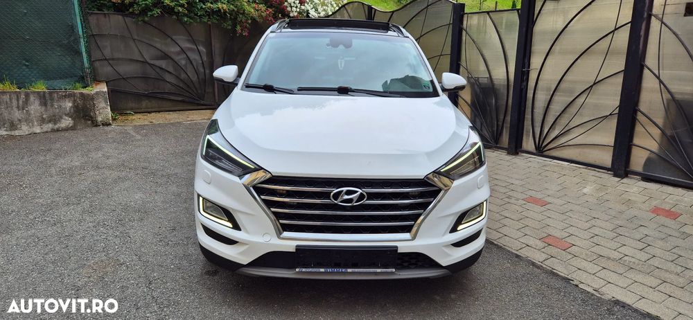 Hyundai Tucson 2.0 CRDI 4WD Automatik Premium - 12