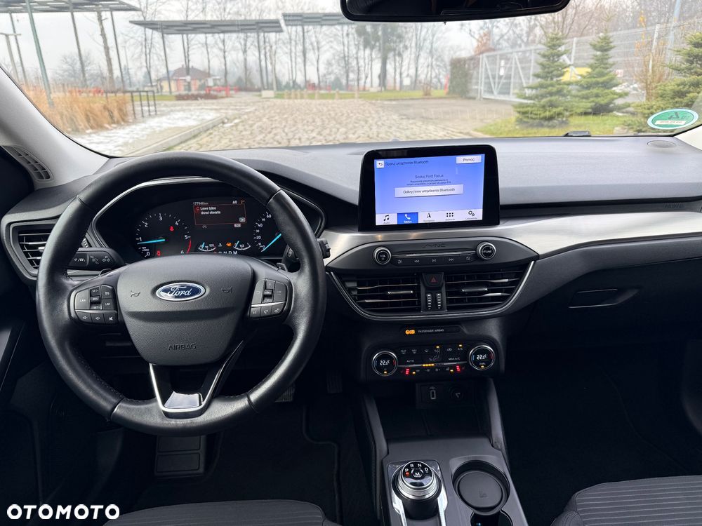 Ford Focus 1.5 EcoBlue Start-Stopp-System TITANIUM X - 18