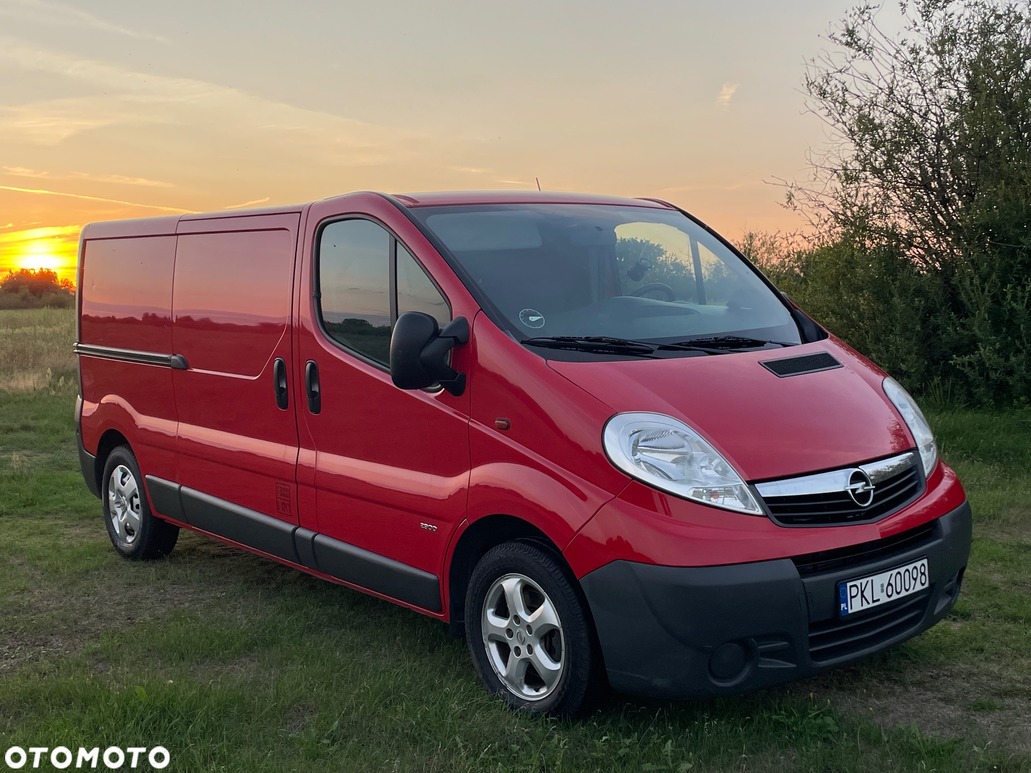Opel Vivaro - 10