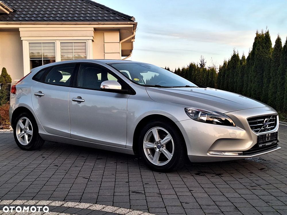 Volvo V40 D2 Kinetic - 1