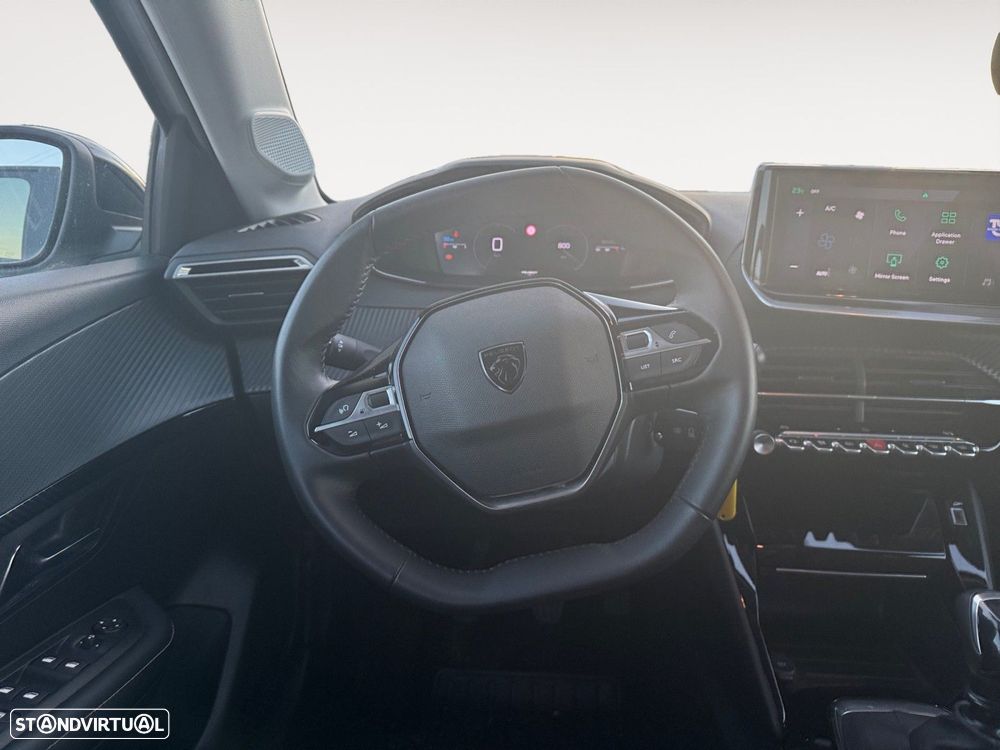 Peugeot 208 1.2 PureTech Allure - 12