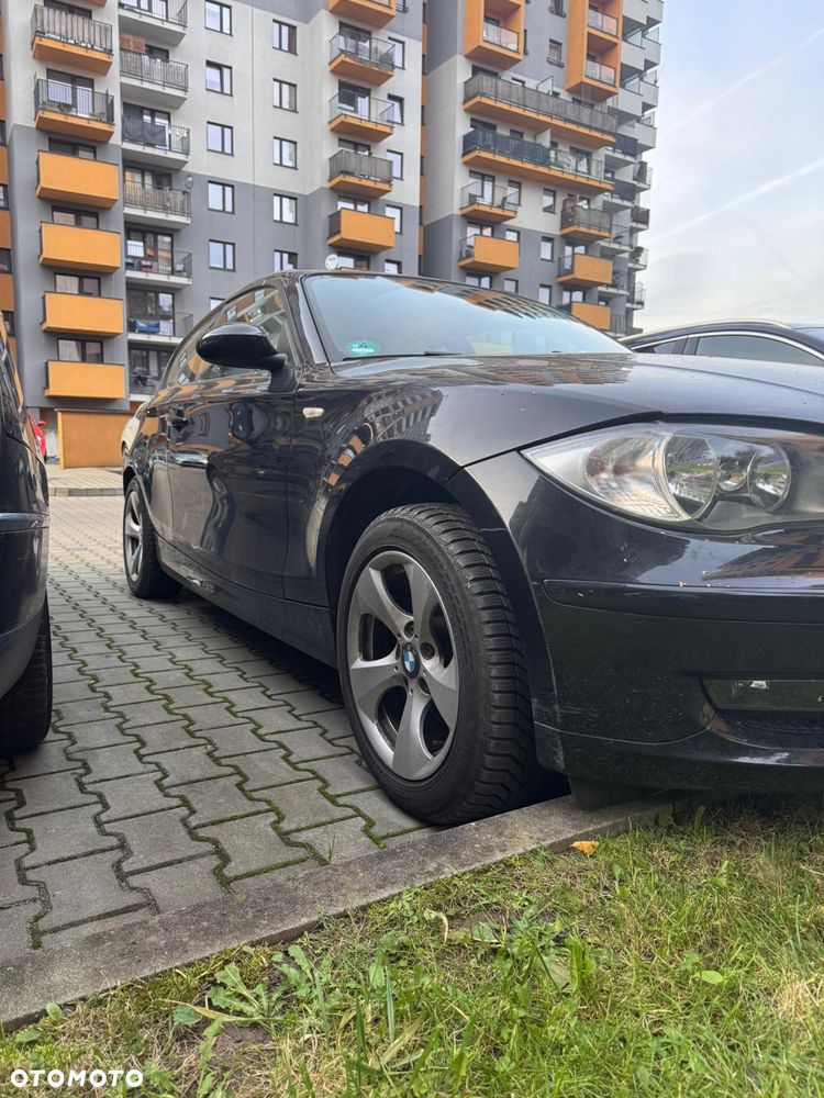 BMW Seria 1 118i - 6