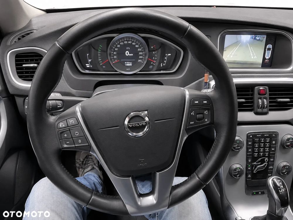 Volvo V40 D3 Drive-E Momentum - 5