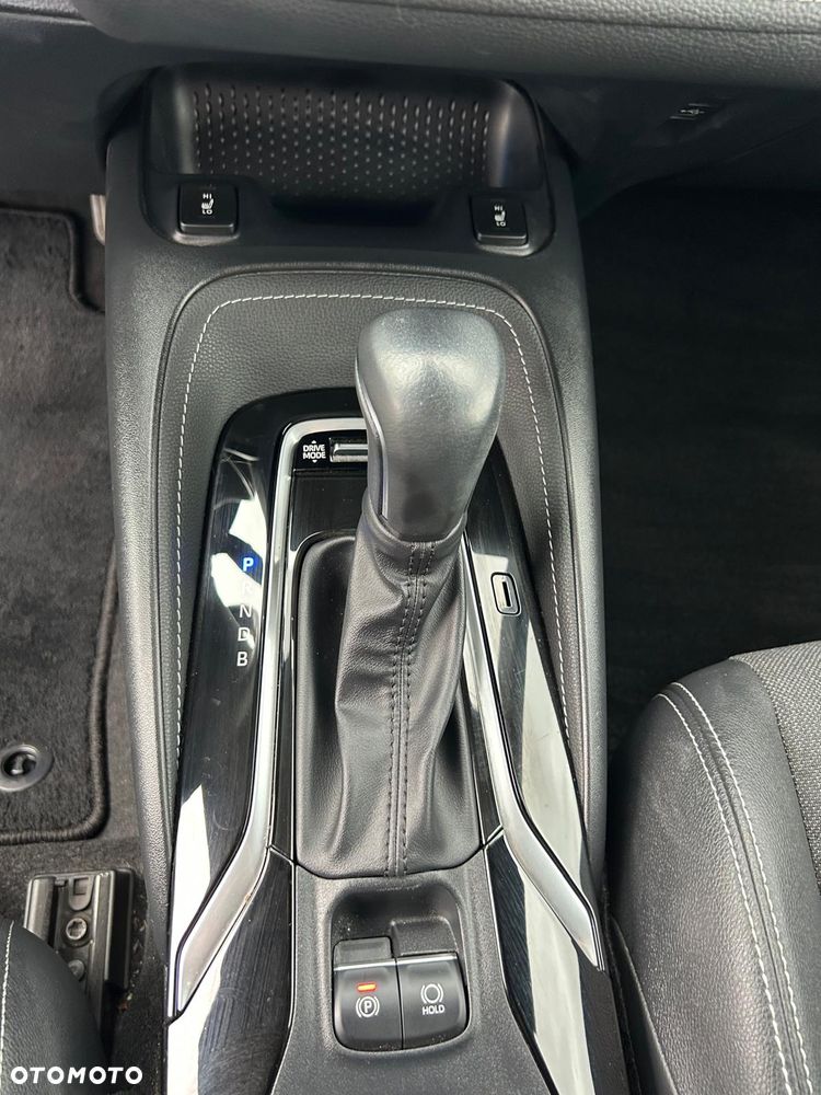 Toyota Corolla 1.8 Hybrid Comfort - 14