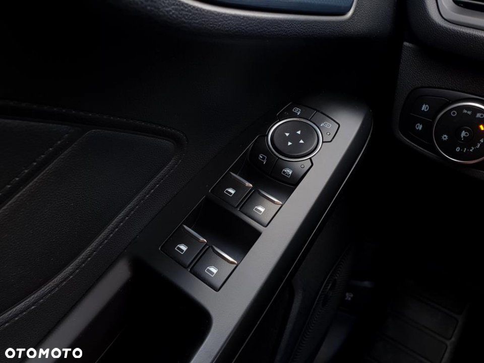 Ford Focus - 16