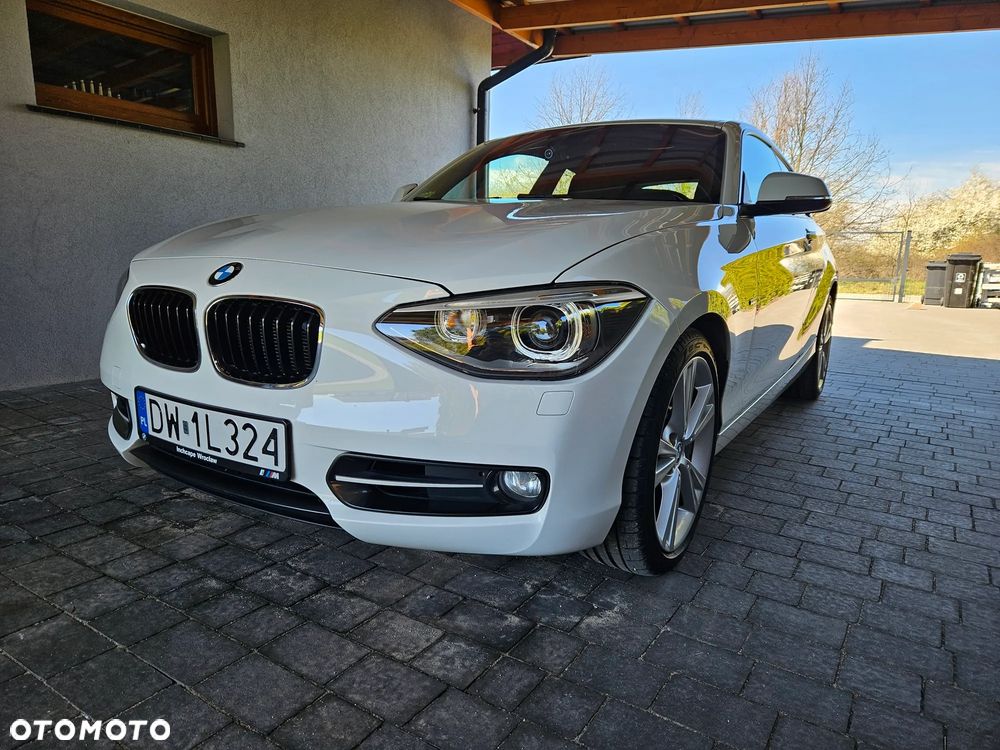 BMW Seria 1 118i Sport Line - 1