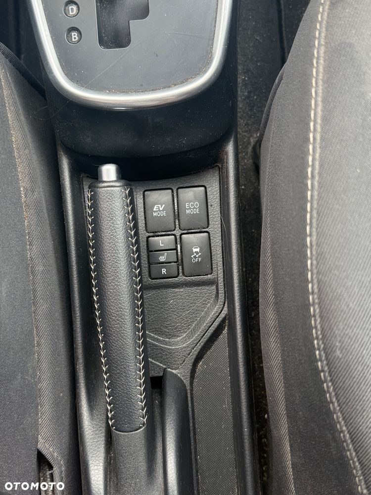 Toyota Yaris - 18