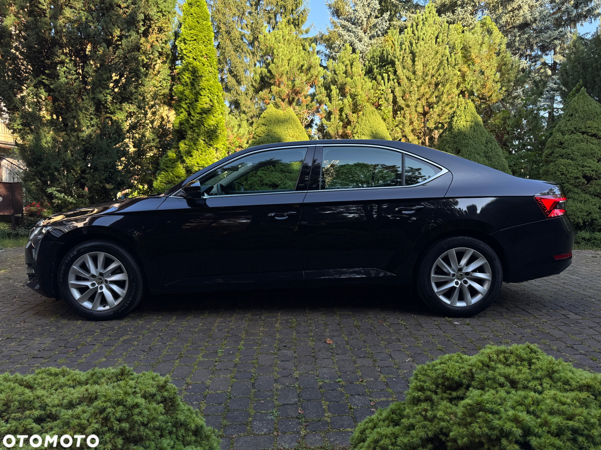 Skoda Superb 1.5 TSI Ambition DSG - 11