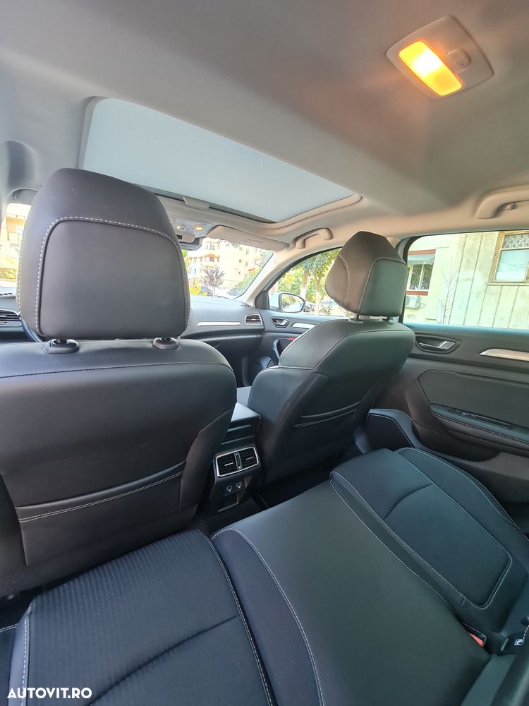 Renault Megane TCe 140 EDC GPF Techno - 23