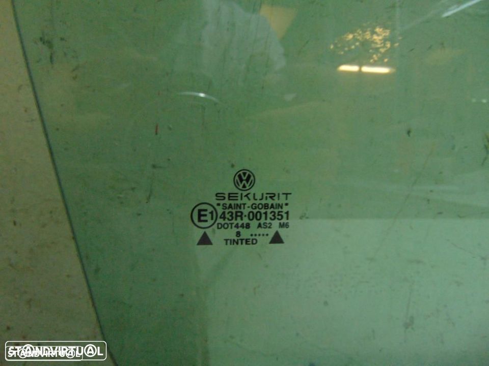 VW Golf 4 vidros das portas - 2