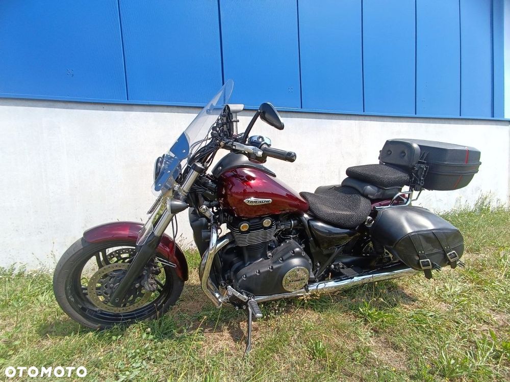 Triumph Thunderbird - 6