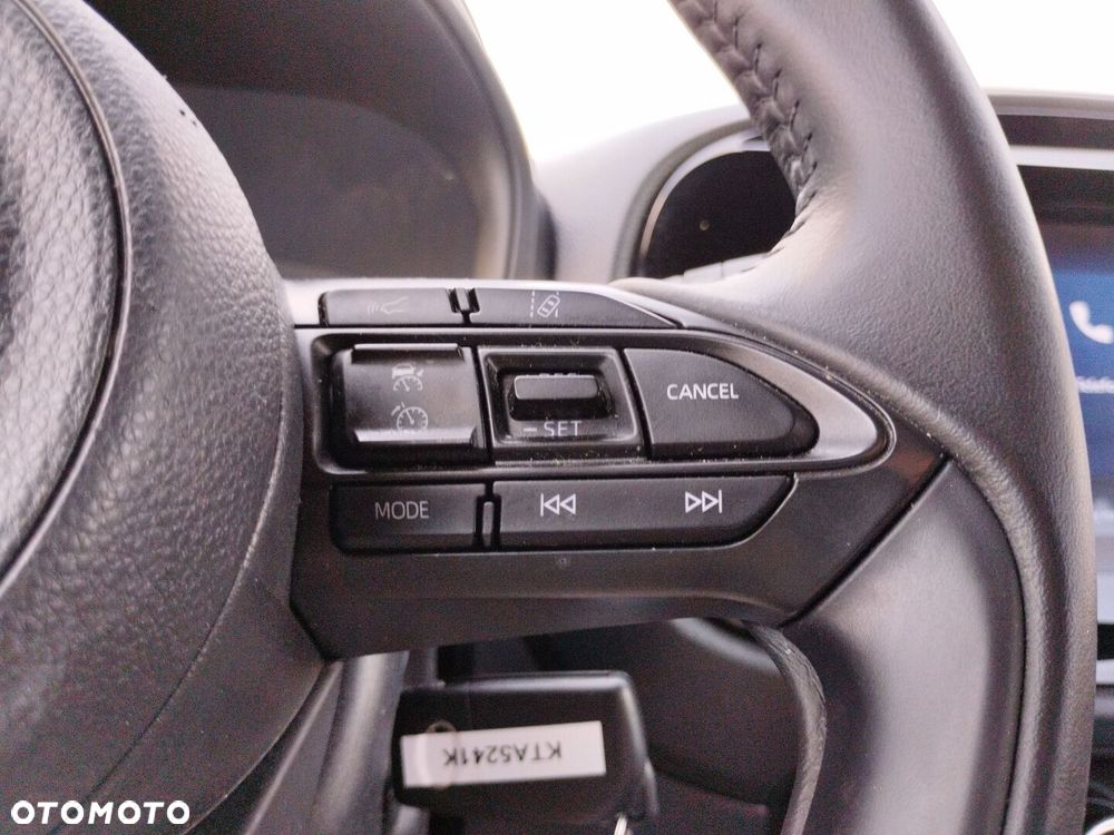 Toyota Aygo X 1.0 VVT-i Style CVT - 16