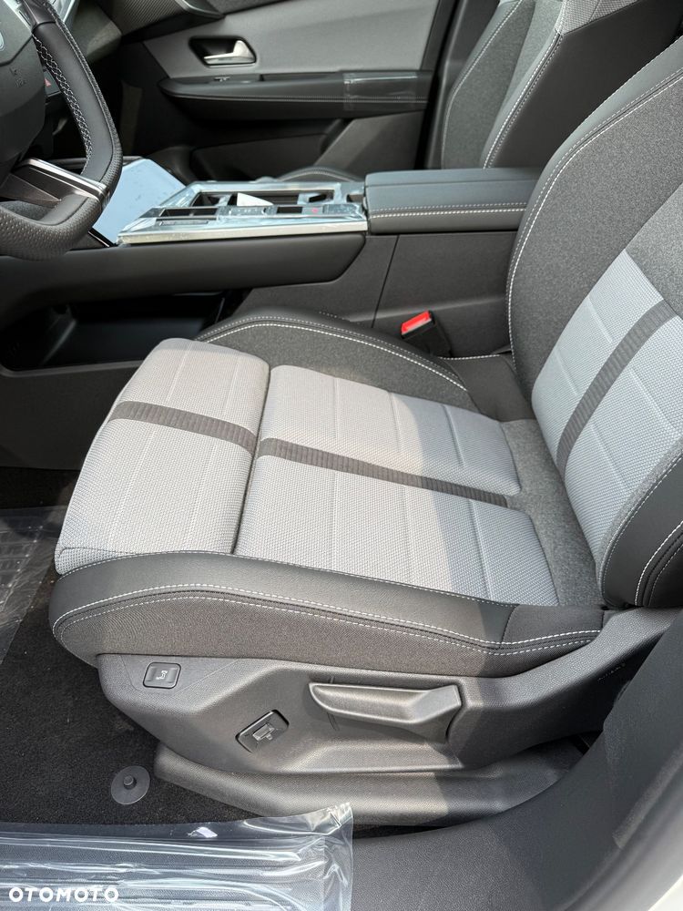 Opel Grandland 1.2 T mHEV GS S&S eDTC6 - 13