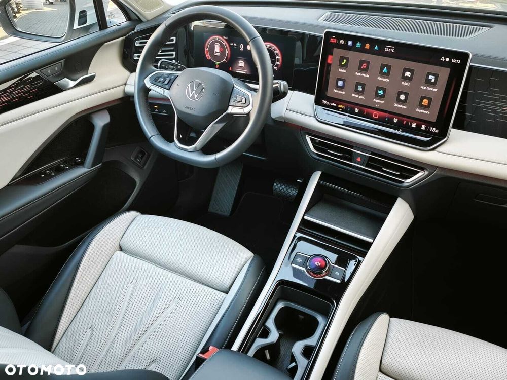 Volkswagen Tiguan 2.0 TDI Elegance DSG - 18