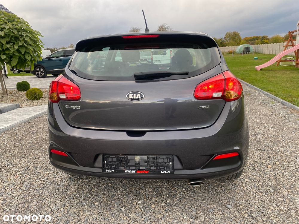 Kia Ceed 1.4 CRDi 90 Spirit - 29