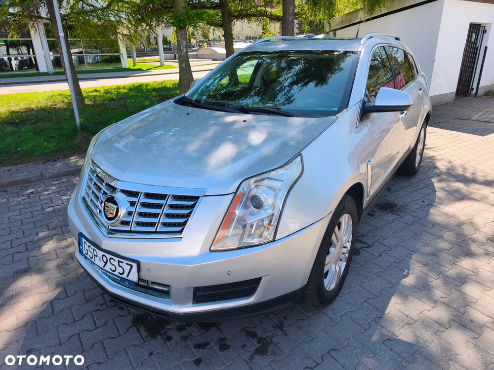 Cadillac SRX - 1