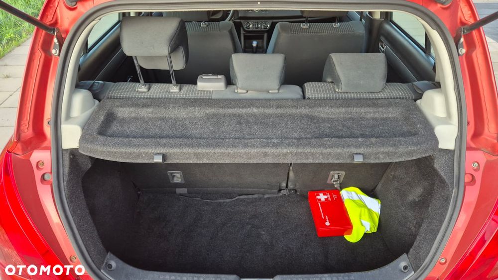 Suzuki Swift - 6