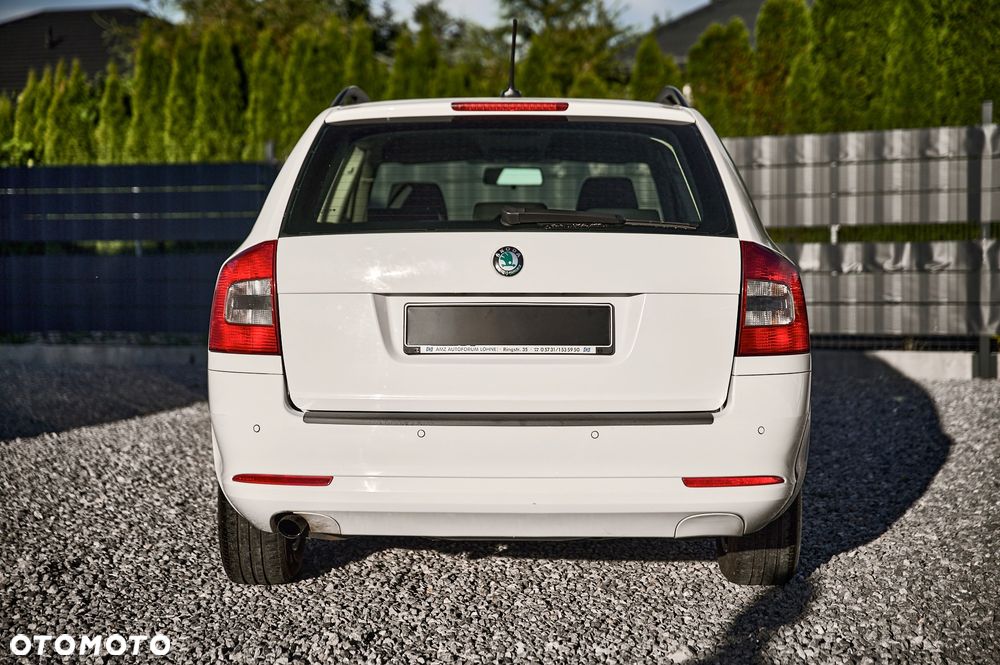 Skoda Octavia 1.6 TDI DPF Elegance - 12