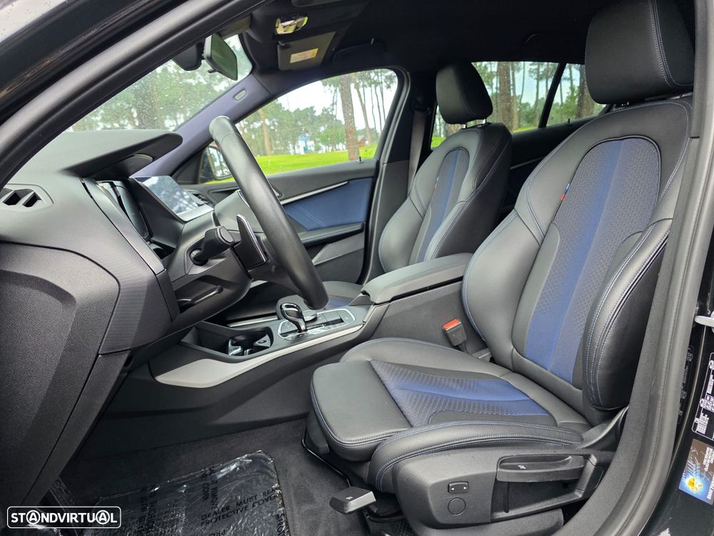 BMW 118 i Pack 50 anos M Auto - 9