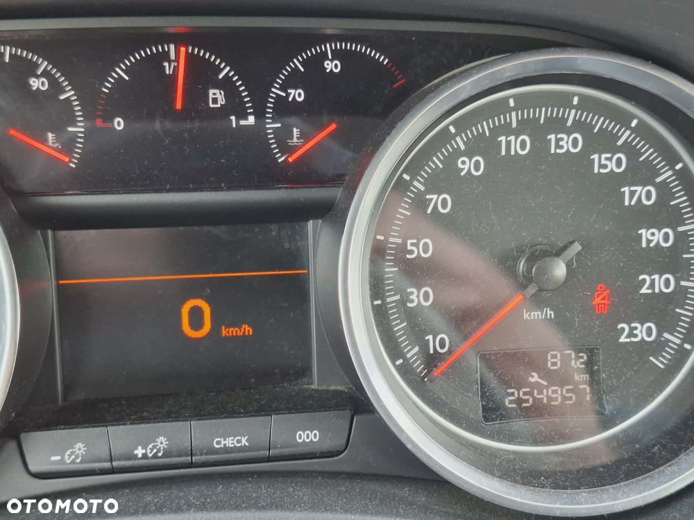 Peugeot 508 2.0 HDi Allure - 3