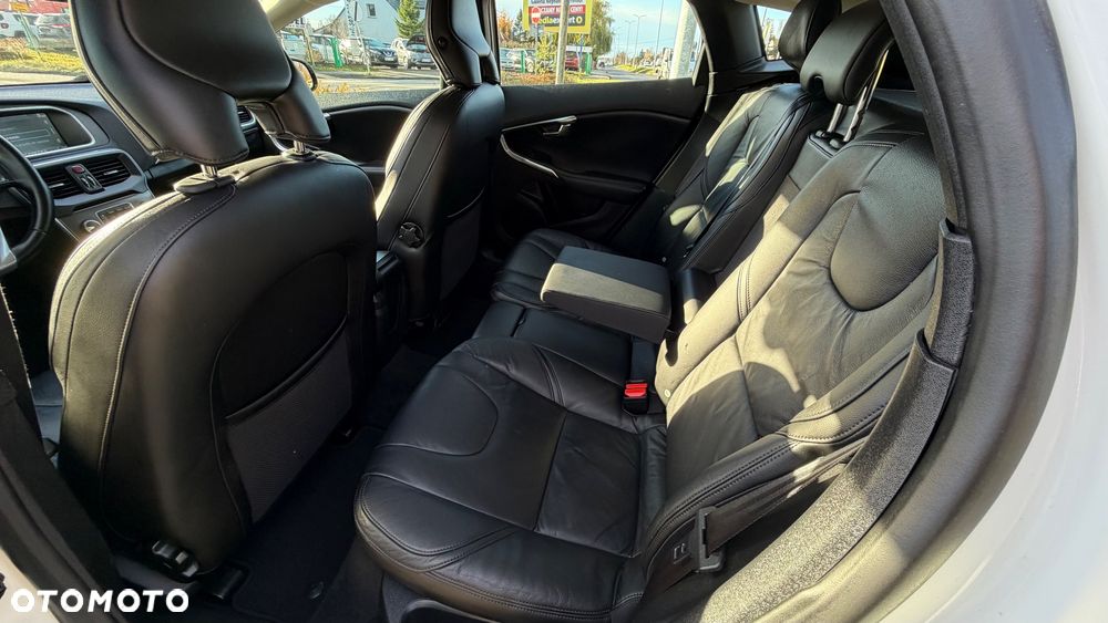 Volvo V40 D3 Geartronic Ocean Race - 21