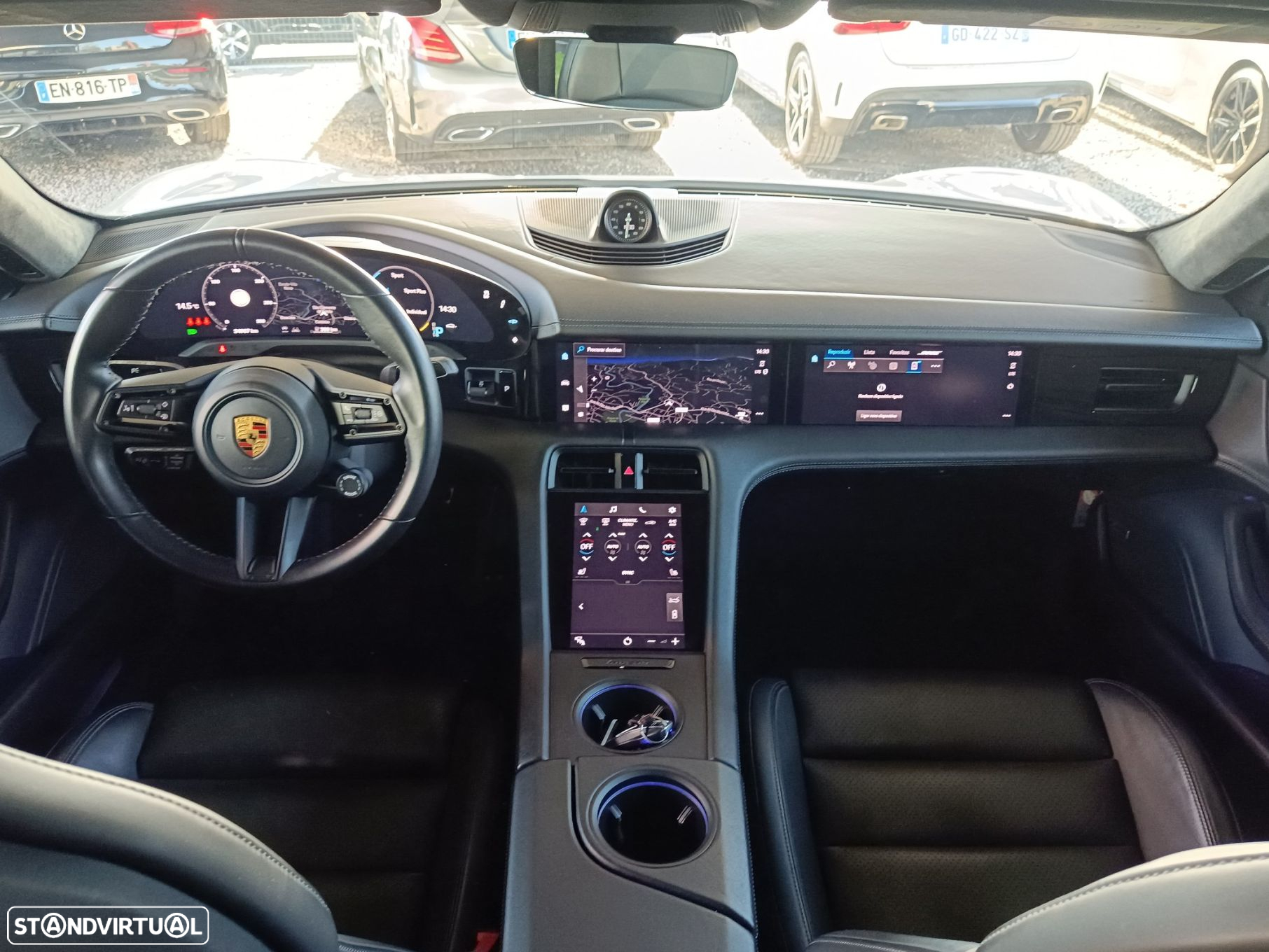 Porsche Taycan Turbo - 4